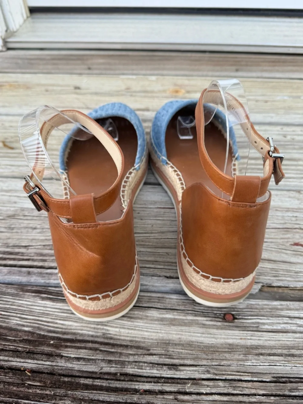 Vince Camuto light blue